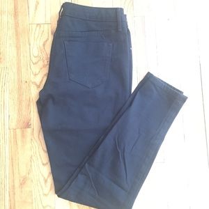 Black Mid Rise Jeggings